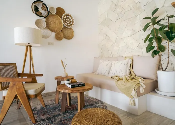 Aarka - Chic Balinese Bohemian Retreat In 塞米亚克